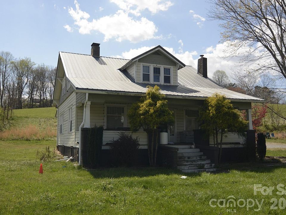 2nd image of 2710 New Leicester Hwy