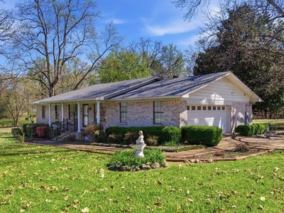 393 Brown Ln, Benton, AR, 72019