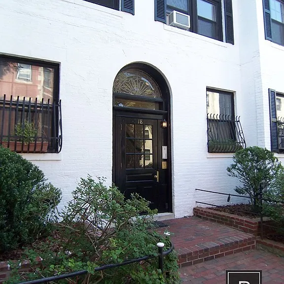 20 Medfield St #3 — Photo 6