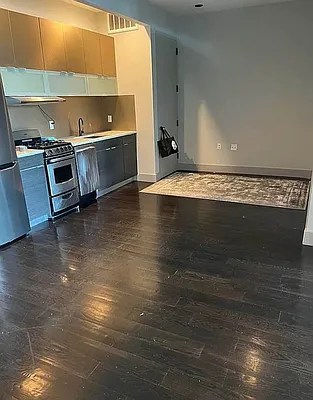 Rented by Brooklyn Group | media 4