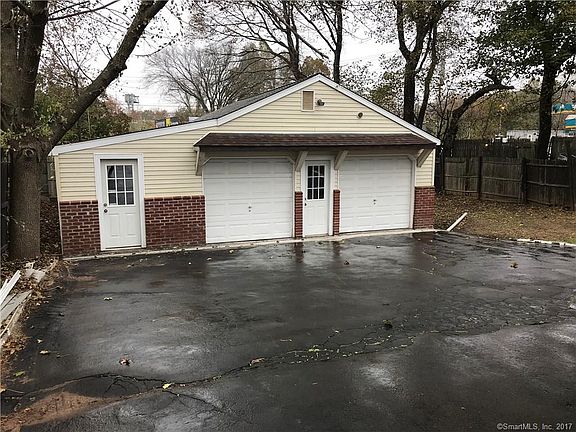 4th image of 59 Sanford St