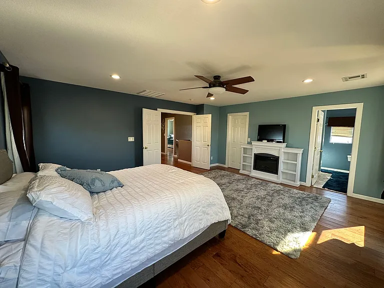 1380 Haven Green Ct — Photo 28