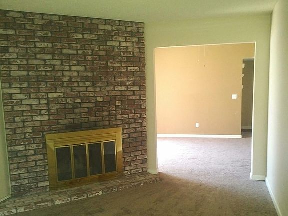 2nd image of 5902 Moss Creek Cir