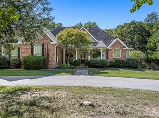 832 E Hilltop Dr, Rogers, AR 72756