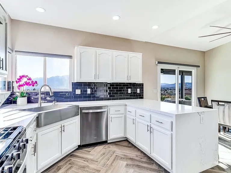 66815 Vista Pl — Photo 3
