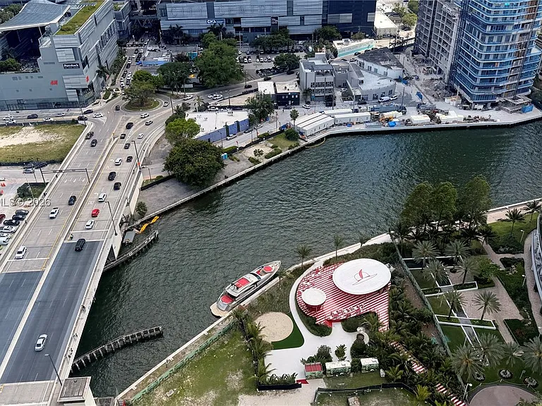 350 S Miami Ave #3608 — Photo 15