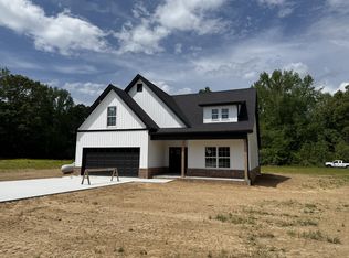 2750 Bains Rd, Hillsboro, TN 37342