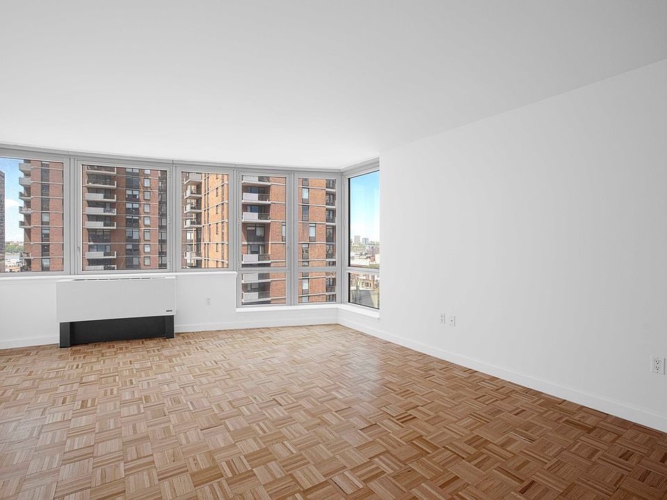 1st image of 360 W 43rd St APT S8d