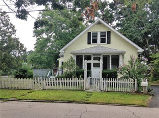 54 Community Rd, Warwick, RI 02889