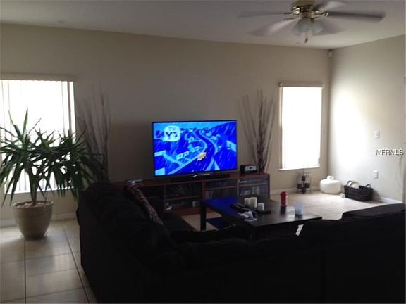 5th image of 378 Aldershot Ct