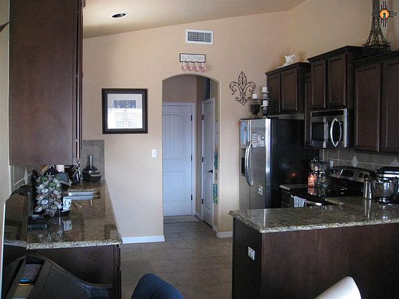 5th image of 1834 Amber Dr