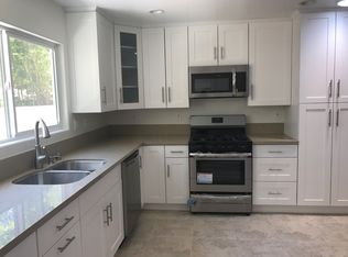 10751 Viking Ave, Porter Ranch, CA 91326