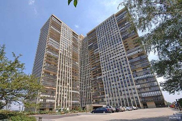 1st image of 300 Winston Dr APT 214