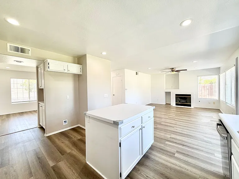 43391 Calle Morita — Photo 14