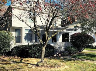 47 Grove St, Perry, NY 14530