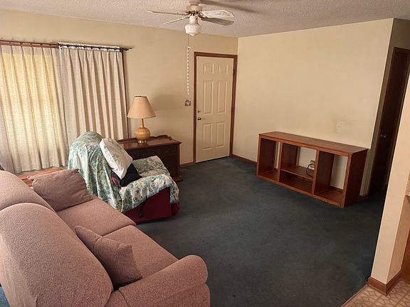 3rd image of 211 Harris St