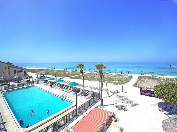 Direct Gulf of Mexico community with flexible rental policy and on-site manager.