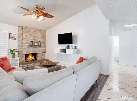 4th image of 3515 Bond Street