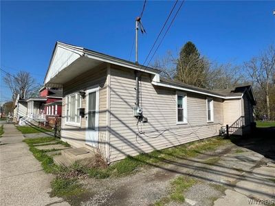 245 Clinton St, Lockport, NY, 14094