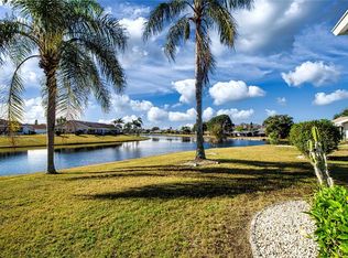 106 Whitetail Ct, Sun City Center, FL 33573