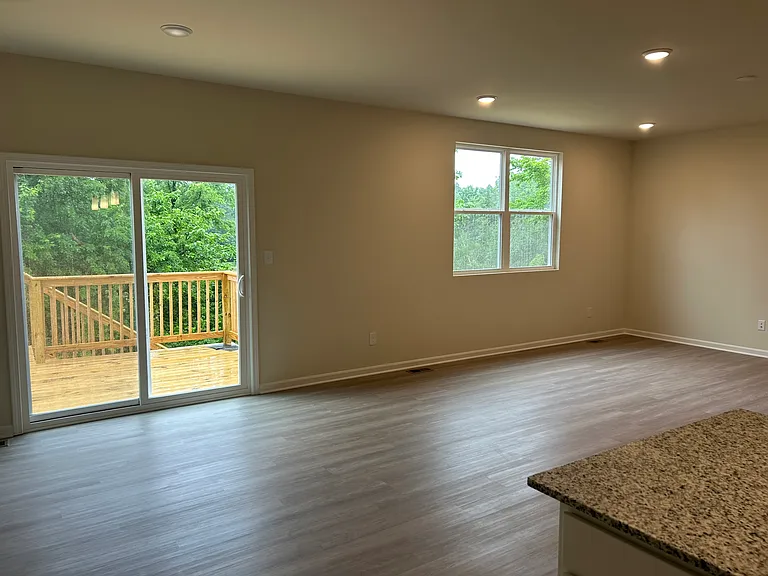 2131 Aiken Back Ln — Photo 7