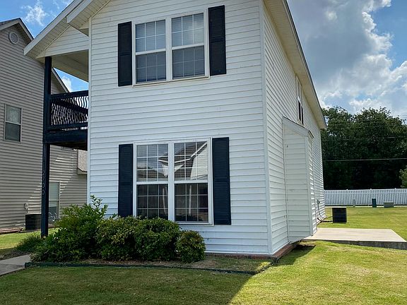 2nd image of 2700 N Westminster Dr