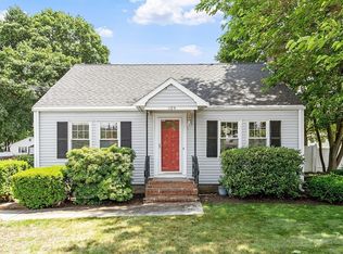 1154 East St, Dedham, MA 02026