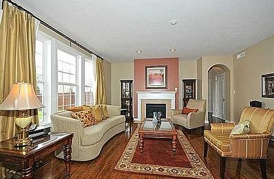 4th image of 10707 Armstead Ave