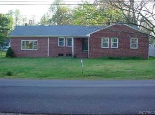 224 N Pinecrest Rd, Wakefield, VA 23888