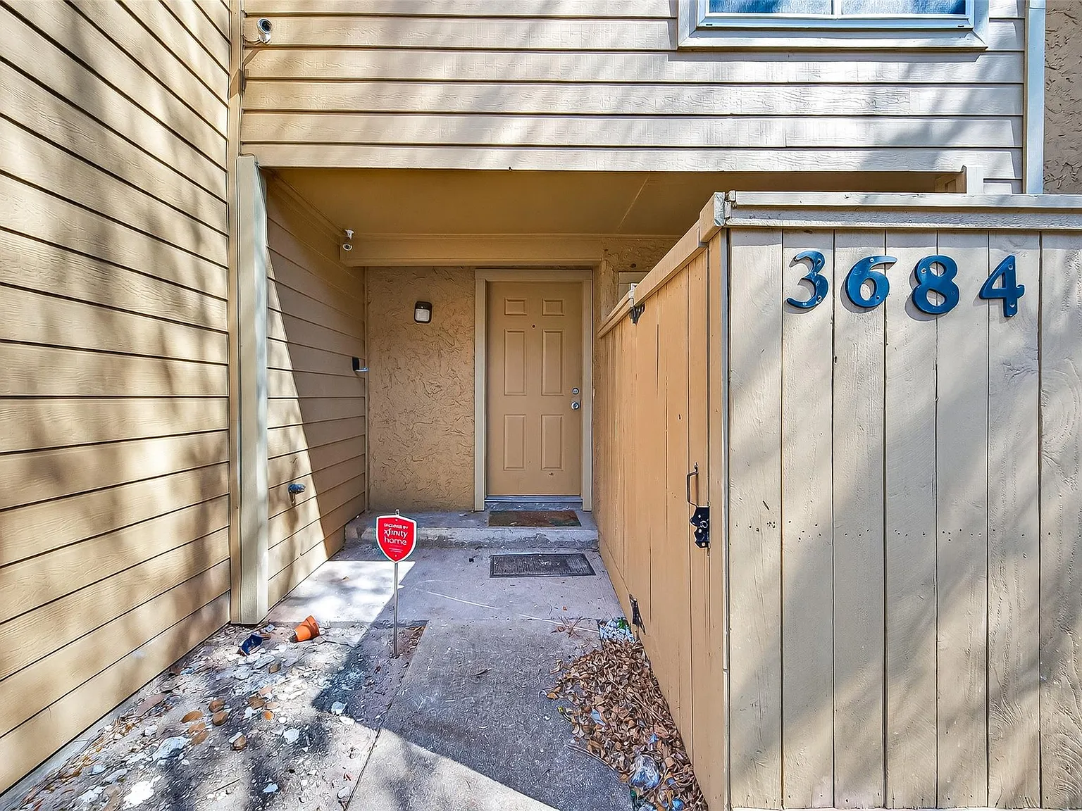2 bed, 1.5 bath, 1148 sqft, $1,500 — Photo 2