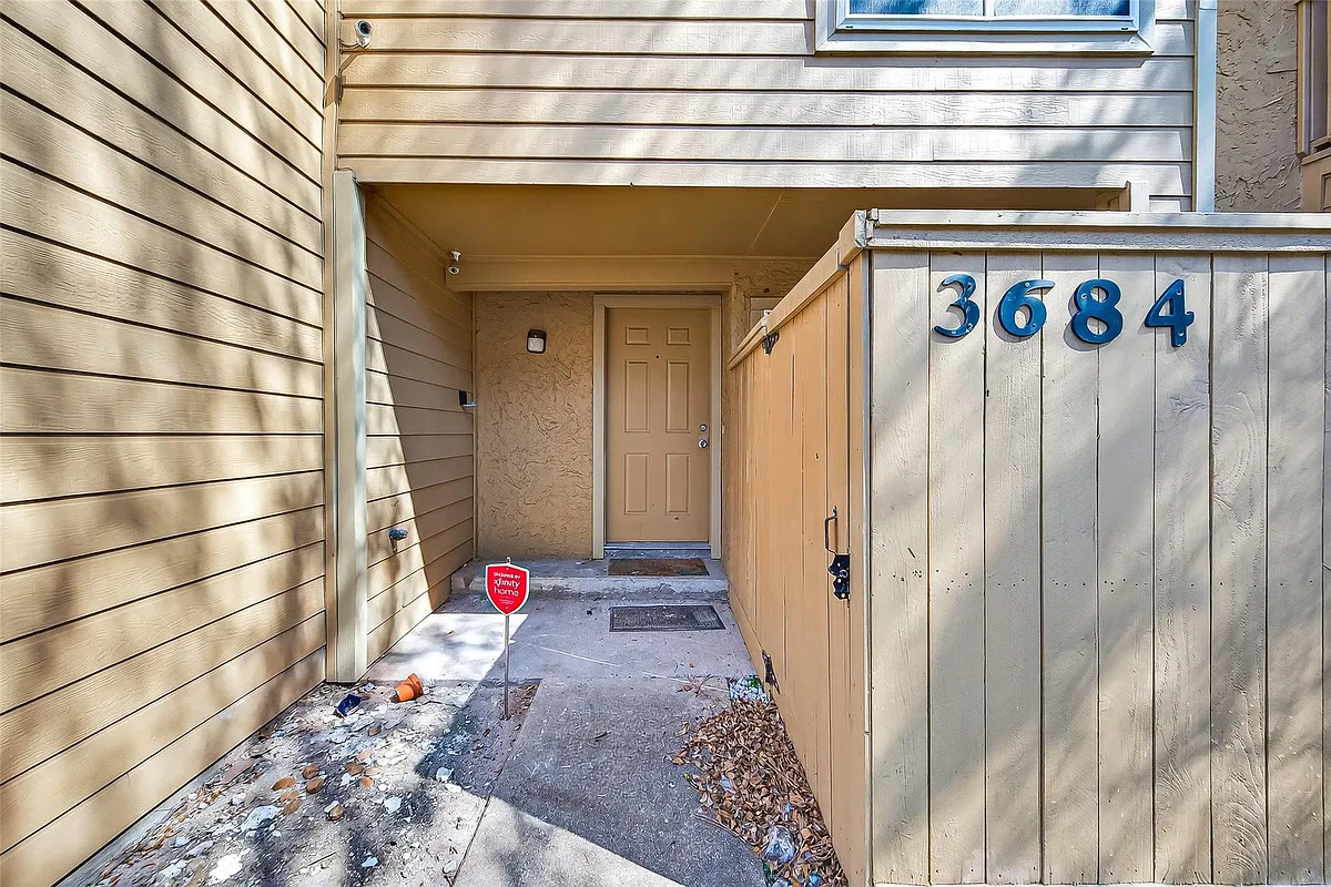 Building Photo - 3684 Ocee St