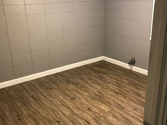 5th image of 111 Morton St APT 1
