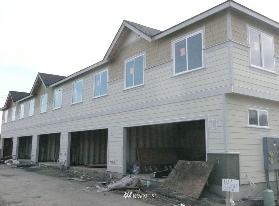 2nd image of 13931 34th Drive SE #E #199