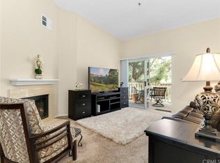 5728 Oak Bend Ln UNIT 402, Oak Park, CA 91377