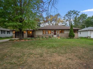 7326 Park Ave, Minneapolis, MN 55423