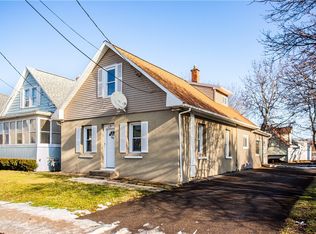 126 Knapp Ave, Rochester, NY 14609