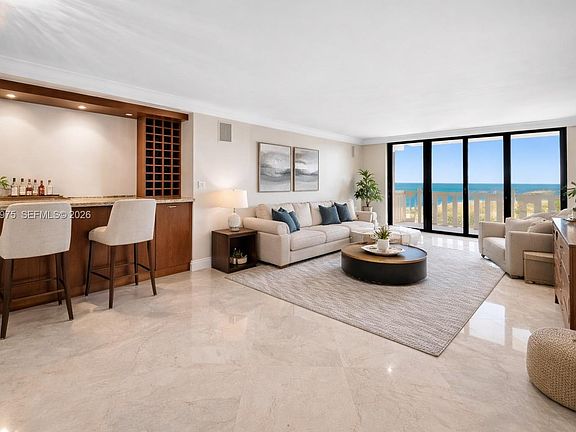 2nd image of 1121 Crandon Blvd APT F1203