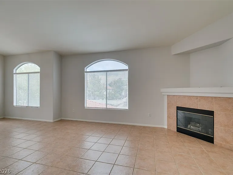 700 Carnegie St #421 — Photo 5