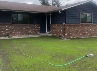 1008 Ridgeway Dr, Oak Harbor, WA 98277