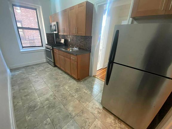 5th image of 83-43 118th St #D1
