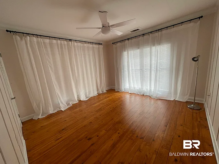 6621 Purvis Rd — Photo 23
