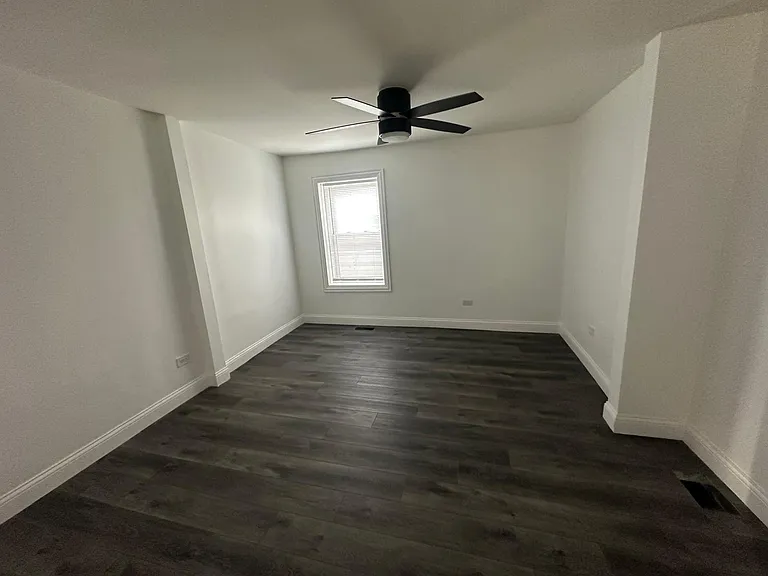 1704 S Clinton St #1 — Photo 7