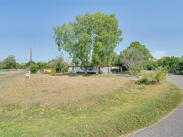 825 County Road 925b, Alvin, TX 77511
