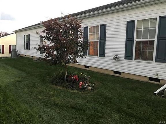2nd image of 779 Biltmore Ave