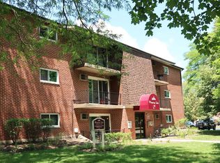103 Testa Dr #108302, Naperville, IL 60540