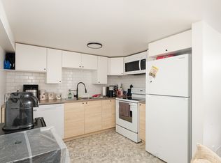 1443 Westbrook Dr #BASEMENT, Peterborough, ON K9J 6R3