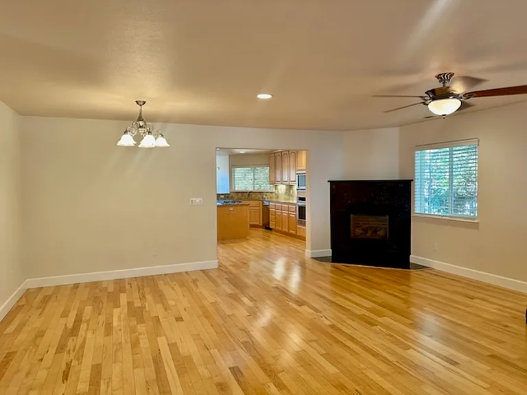 17874 Lake Forest Dr — Photo 5