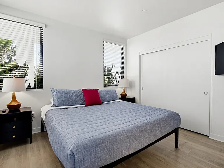 5115 Saratoga Ave #7 — Photo 6