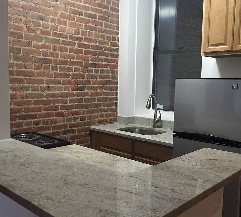 1st image of 311 E 91st St APT 13