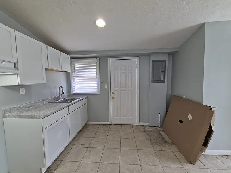4709 Ribble Rd — Photo 13